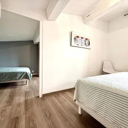 L'eva-ambre - 2 - Parking & Clim Carcassone